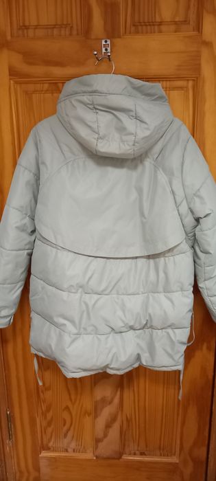 Продам куртку тёплую