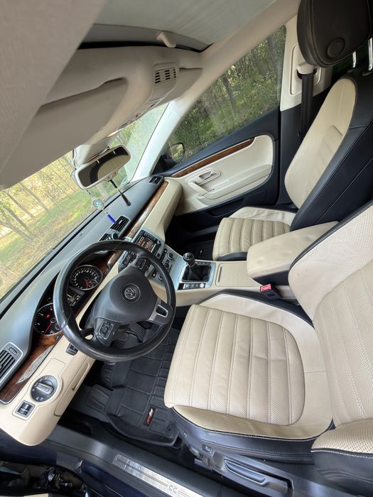 Volkswagen passat CC- proprietar