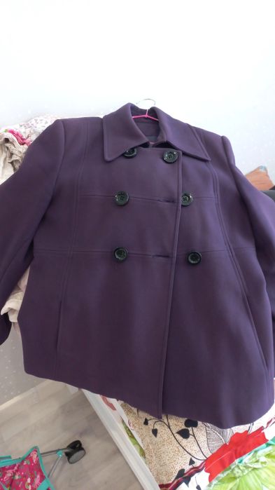 Продам осеннее пальто