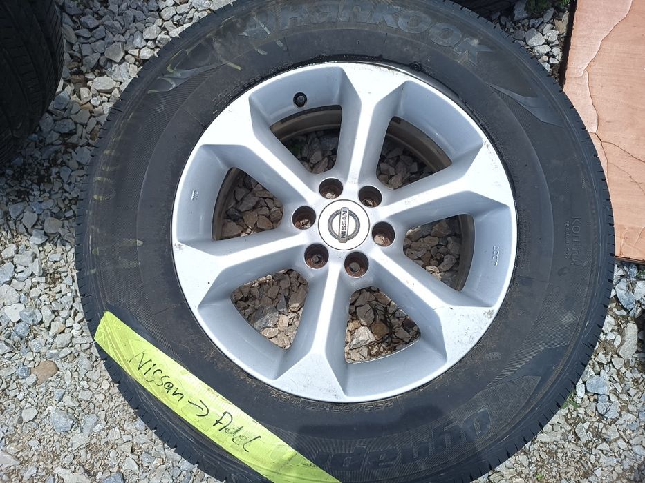 Nissan Navara , Pathfinder 17 цола