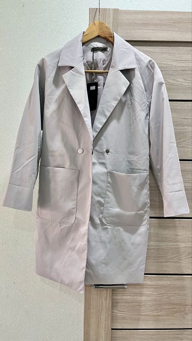 Продаю тренч новые