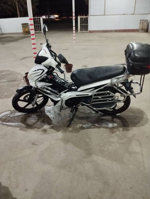 Sukutir sotiladi 110 kubali