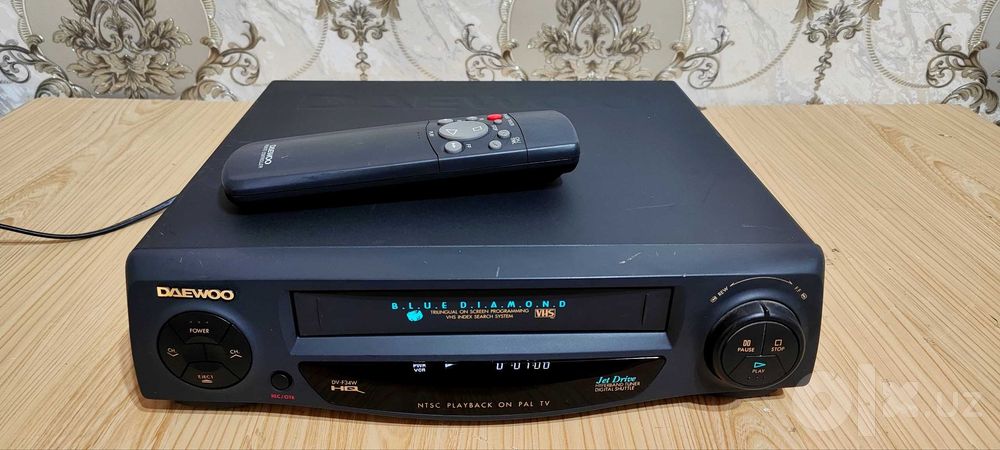 Видеомагнитафон Daewoo DV-F34W