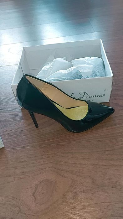Pantofi stiletto negri, mărimea 38