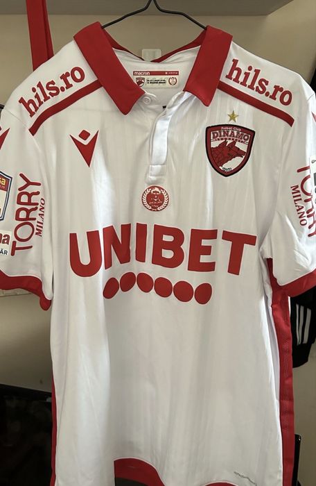 Vand urgent tricou FC Dinamo