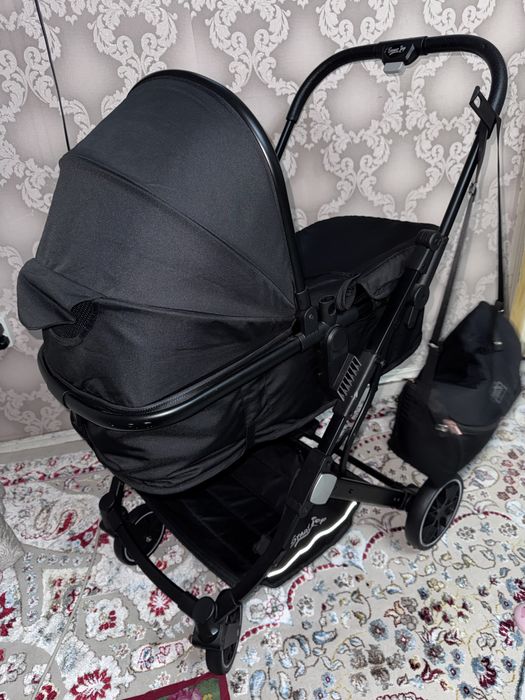 Продам детскую коляску