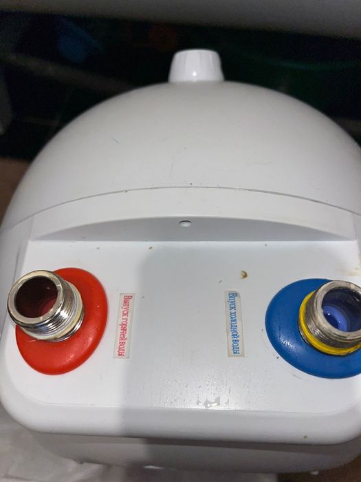 Водонагреватель Haier 8л.