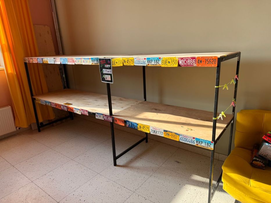 Продам стеллаж широкий