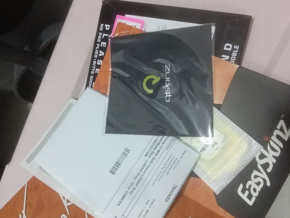 Iphone 13 mini folie protectie spate si laterale