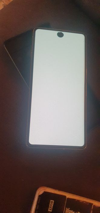 Pixel 7 pro с дефектом