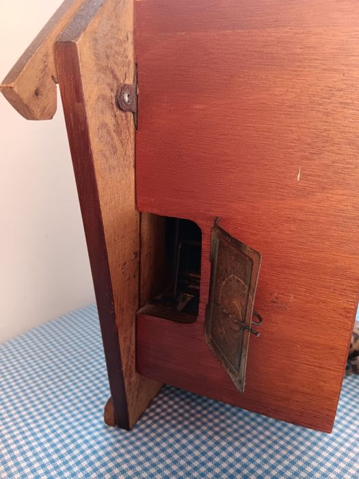 Ceas cu Cuc ,vechi rusesc, perioada comunista , ceas mecanic de perete