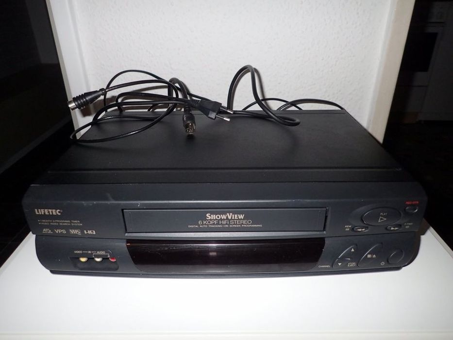 Video recorder nemțesc stereo