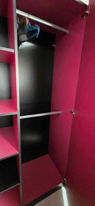 Продавам обзавеждане за детска стая