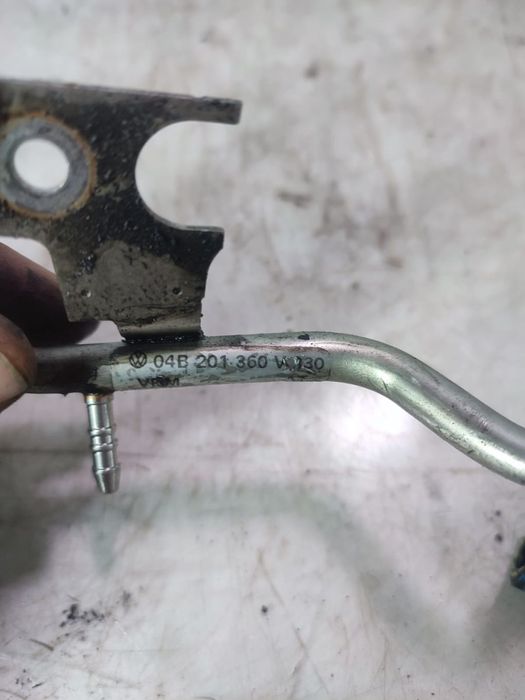 Conducta retur combustibil 1.4 tdi cusb 04b201360v Volkswagen VW Polo