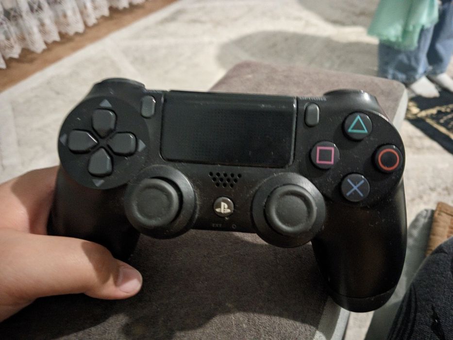 продам контроллер от пс4