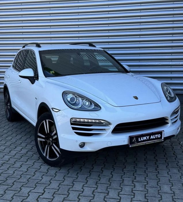 Porsche Cayenne Rate/Credit Avans 0