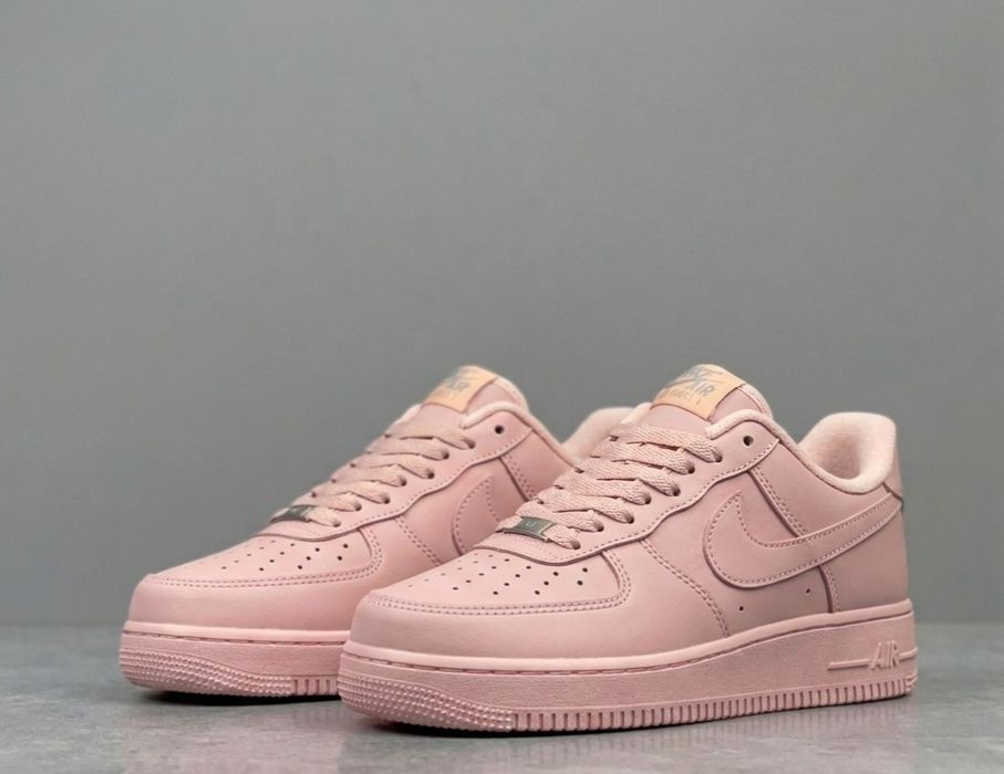 Nike Air Force 1 Нови Розови Дамски Маратонки [36-40 Номер]