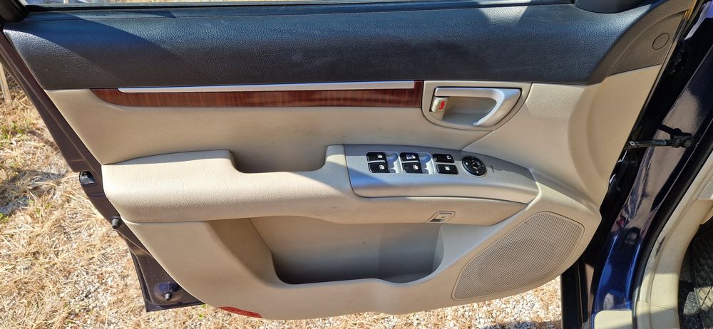 Vand schimb cu atv hyundai santa fe  4x4  cutie manuala