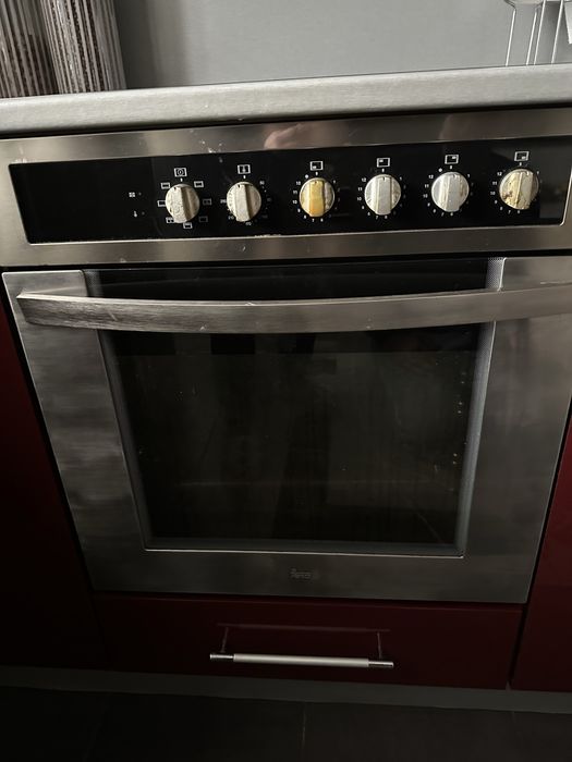 Фурна Тека с керамичен плот