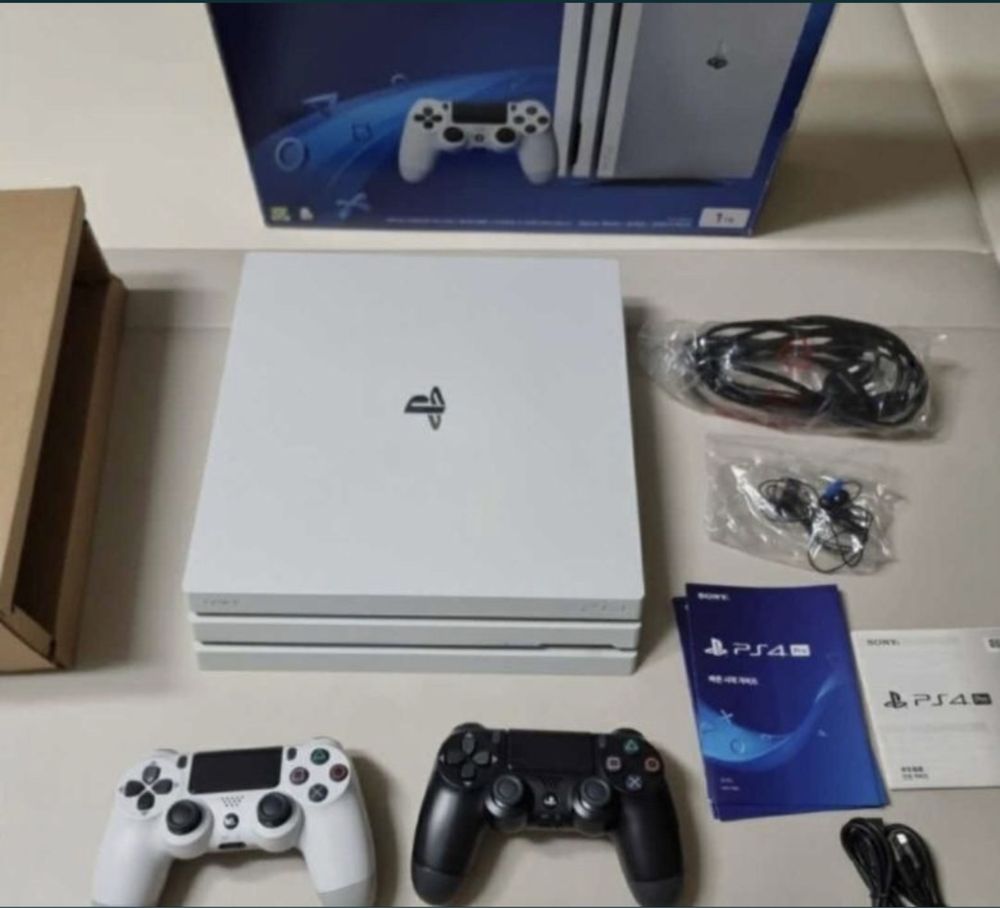 New PS4 slim HDR 1ТБ 1 джестика 25 игр на борту все новинки звоните: 275  у.е. - Приставки Ташкент на Olx