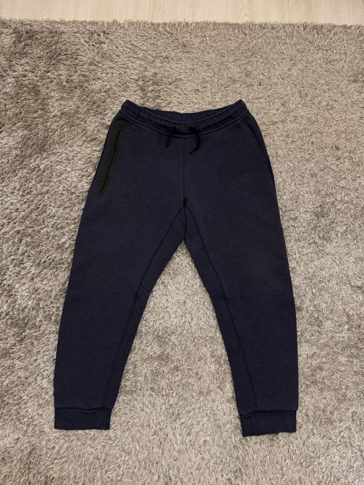 Оригинално детско долнище Nike Tech Fleece