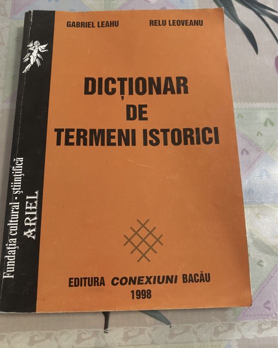 2 Dictionare de termeni istorici/Gabriel Leahu/Ioan Murariu