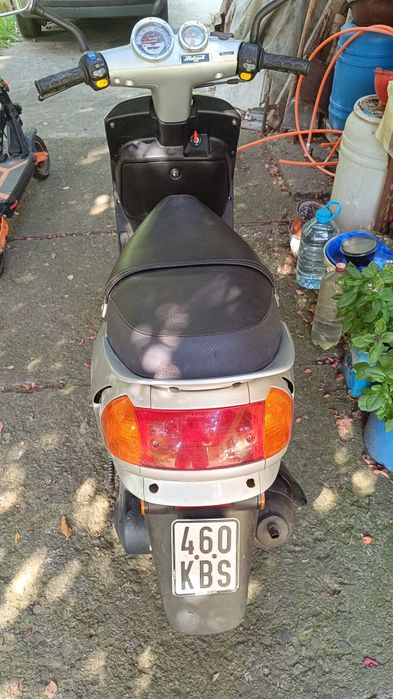 Vând malaguti f10