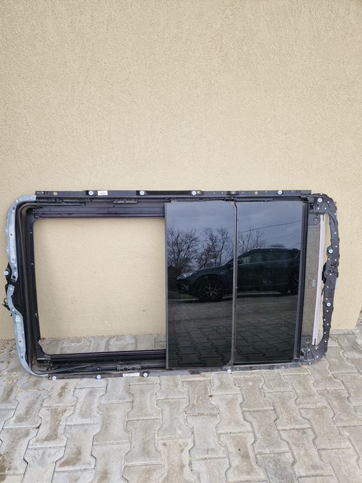 Trapă panoramică BMW X5 F15 2015