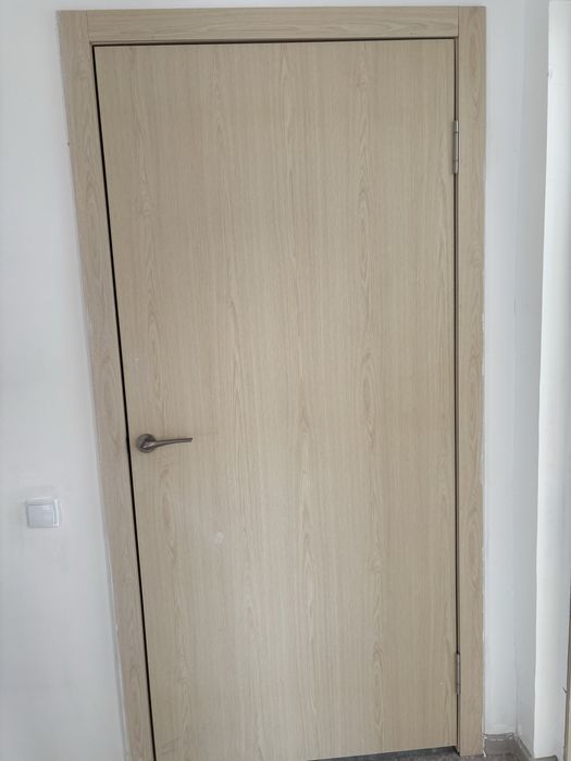 Продам двери в хорошем состояний