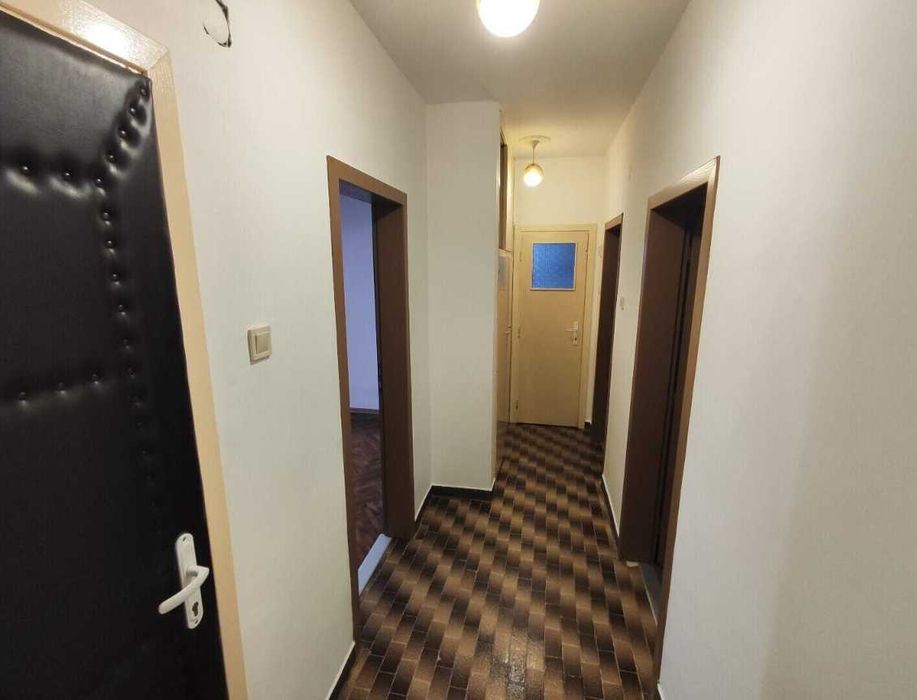 Дава се под наем Многостаен апартамент в Бургас, Център - 110 кв.м за 375 € - Снимка #5