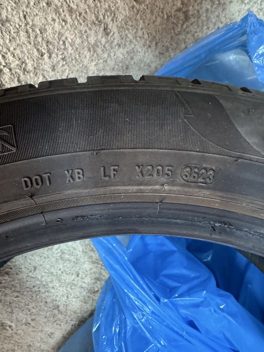 PIRELLI SCORPION Winter 235/50/19