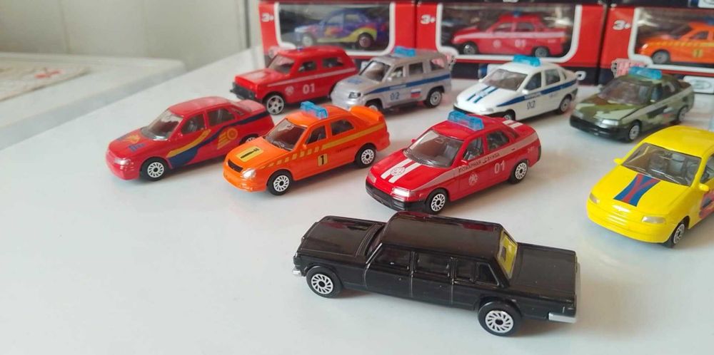 Руски модели 1/64