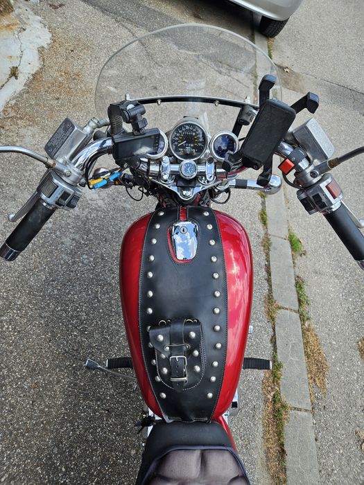 SUZUKI Intruder VS 800