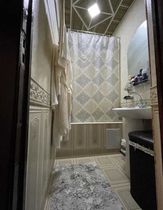 Sergeli Yarmarka bozori metro yonida kvartira arendaga beriladi