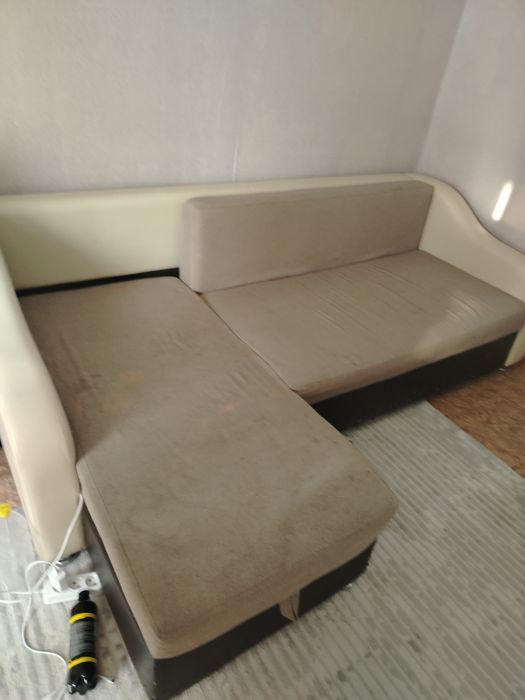 Продам диван раскладной бу