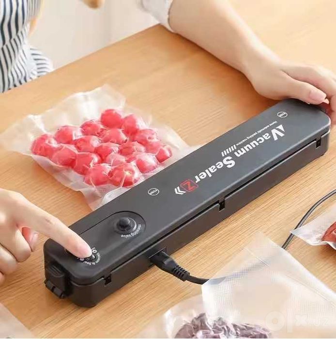 Вакуумный упаковщик VACUUM SEALER + пакеты