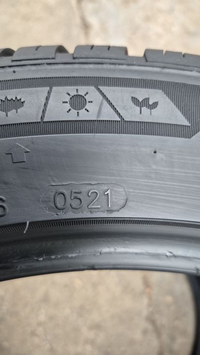 245 45 19 Anvelope All Season Dot 05.21