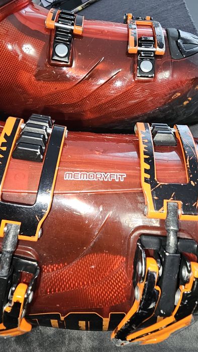 Clapari Atomic Hawx 130