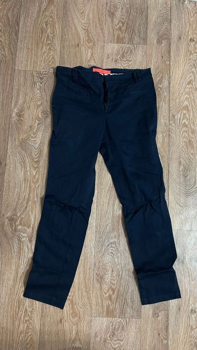 За все вещи 4000тг . Обращайтесь