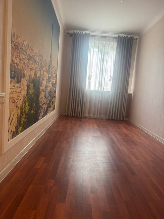 Продам квартира 4 ком Юнисабад Д2