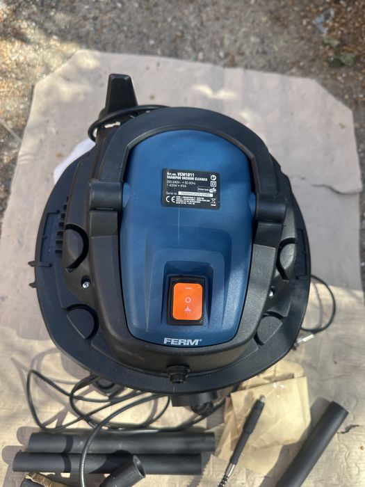 Aspirator curatat covoare 1400W