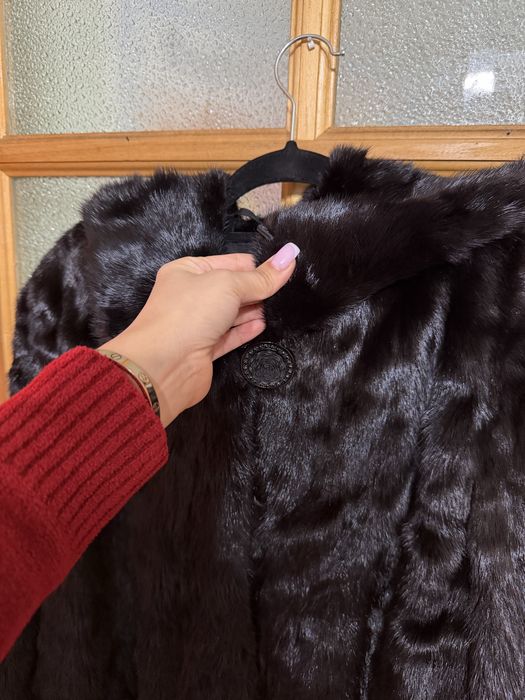 Продам норкую шубу