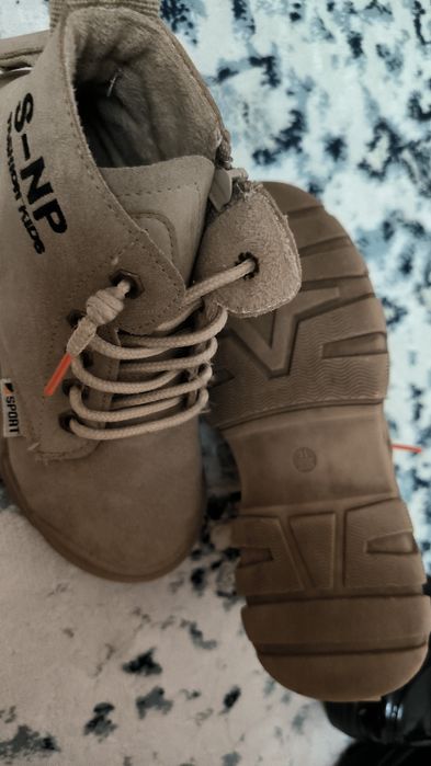 Продается обувь на мальчика