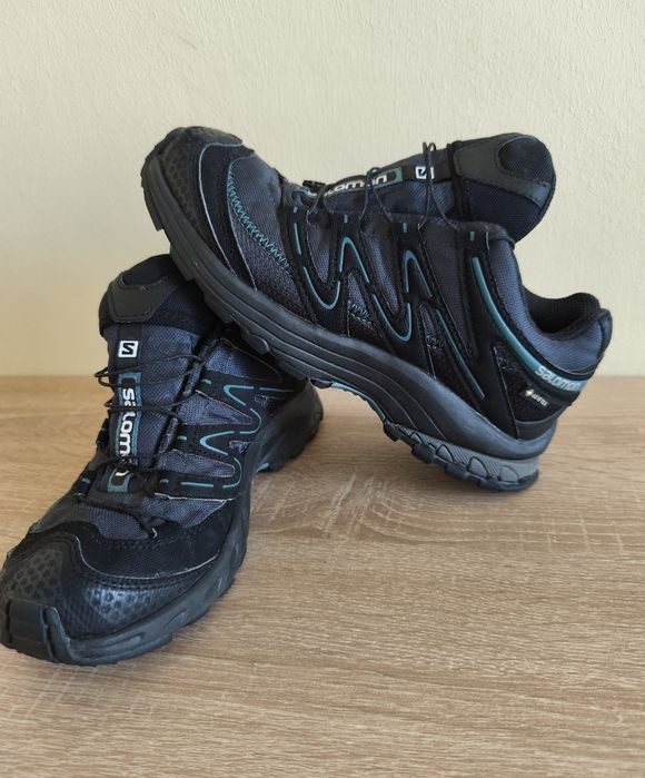 Salomon Goretex 36