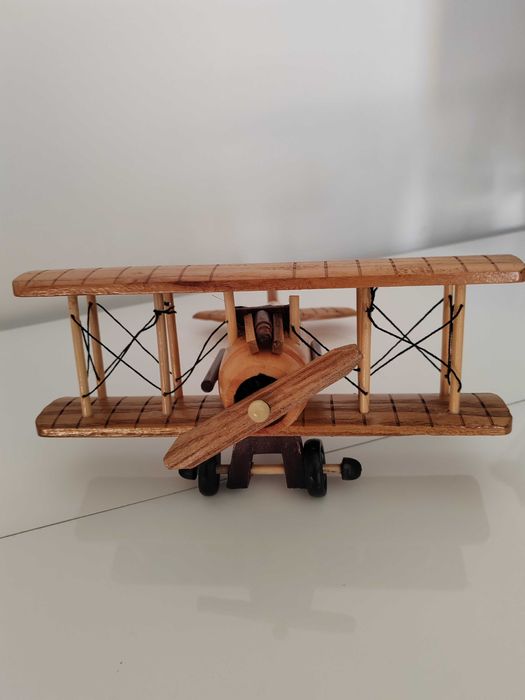 Macheta avion lemn