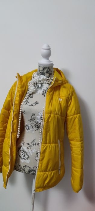 Vesta Adidas damă