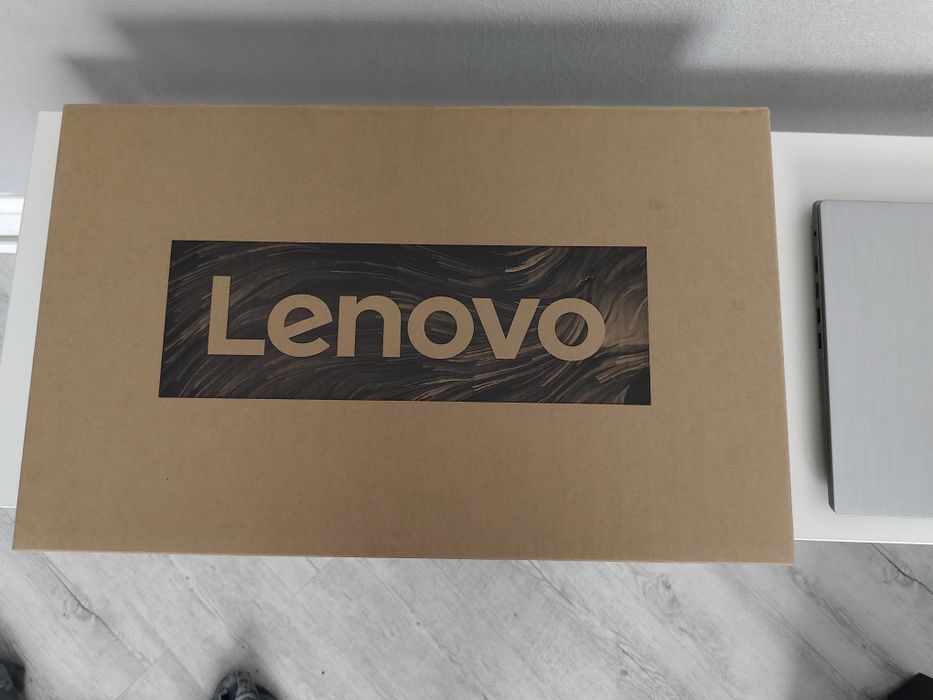 Продам ноутбук Lenovo