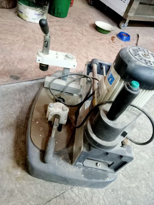 Ручной станок для производства окон ПВХ