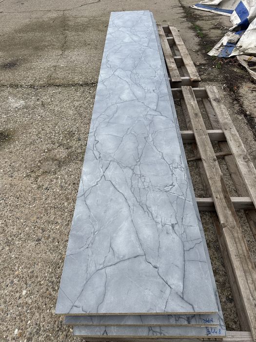 Blaturi de bucatarie dimensiuni 4200 cu 600 si 1300 cu 4200