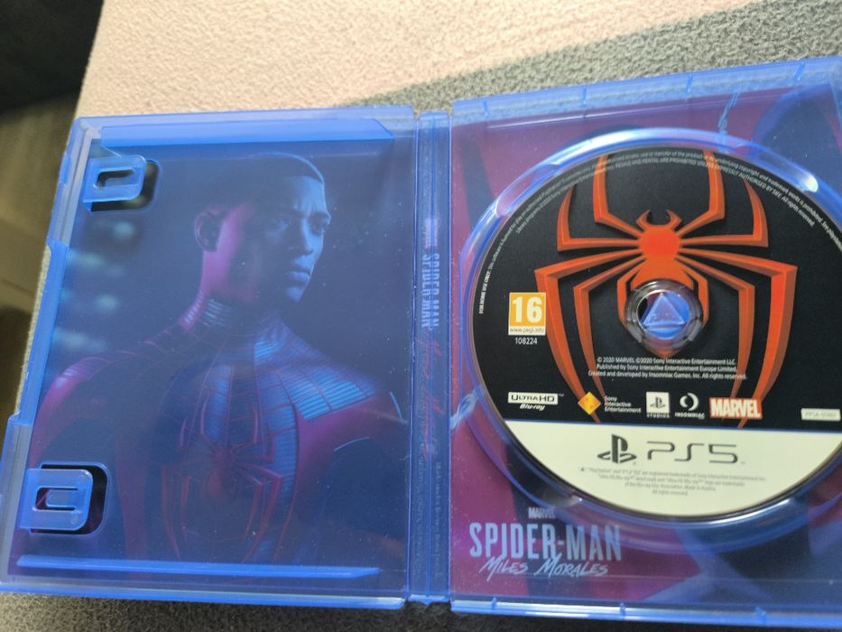Spyder Man PS5 - играта